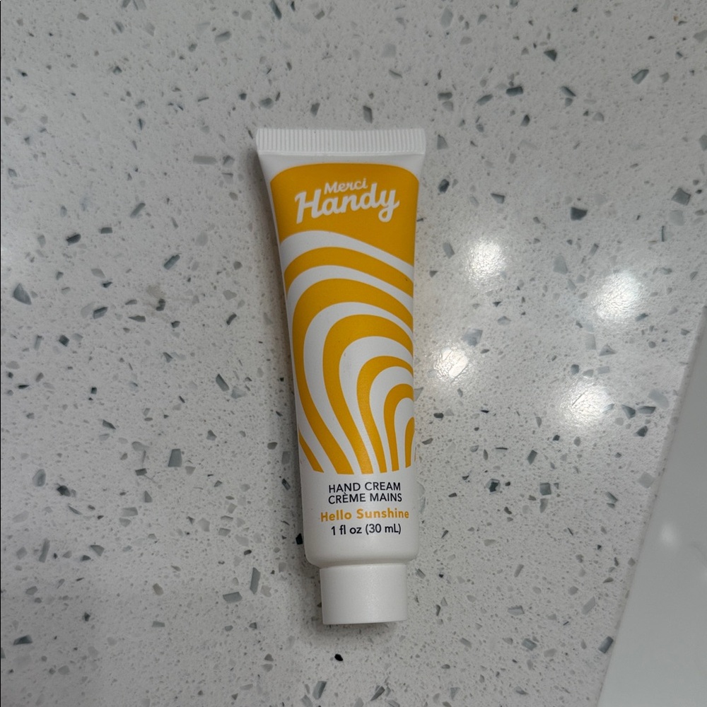 Merci Handy Hello Sunshine Yellow Hand Cream - Nourishing Moisture